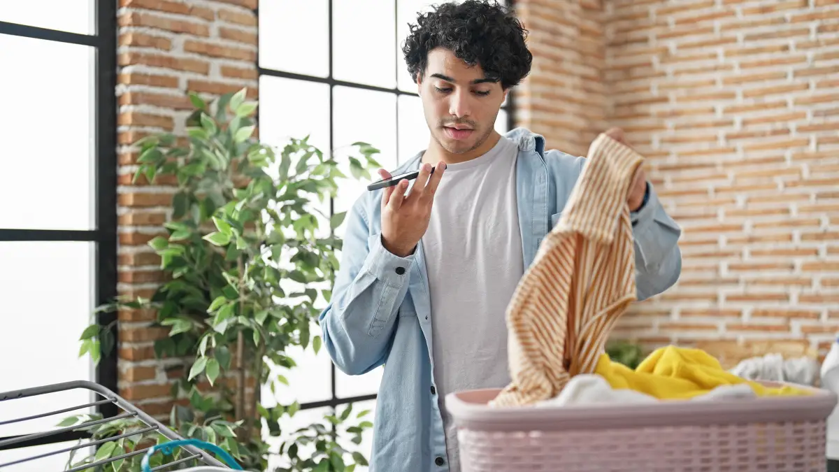 Recette DIY pour laver ses vêtements de sport et textiles en microfibre sans les abîmer