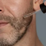 J’ai appliqué ces huiles végétales sur ma barbe : le résultat m’a vraiment bluffé